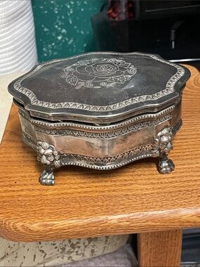 Vintage Ornate Silver- Floral embossed lion feet Jewelry Trinket Box